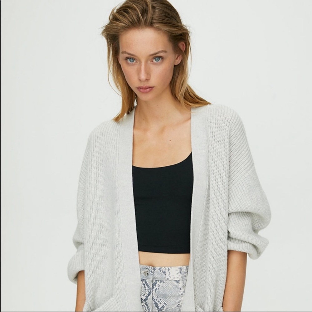 Aritzia Rourke Sweater Size XXS - Picture 9 of 10